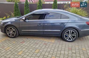 Седан Volkswagen Passat 2012 в 