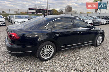 Седан Volkswagen Passat 2017 в 