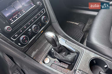 Седан Volkswagen Passat 2017 в 