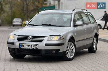 Універсал Volkswagen Passat 2002 в Звягелі