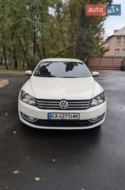 Седан Volkswagen Passat 2015 в 