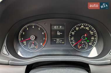 Седан Volkswagen Passat 2015 в 