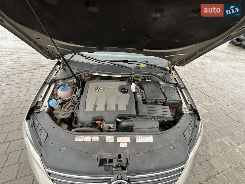 Универсал Volkswagen Passat 2012 в Львове фото 6 Универсал Volkswagen Passat 2012 в Львове