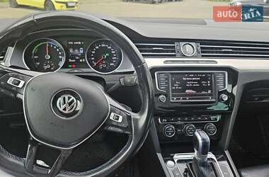 Универсал Volkswagen Passat 2016 в 