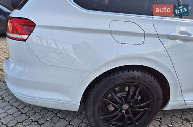 Универсал Volkswagen Passat 2015 в 