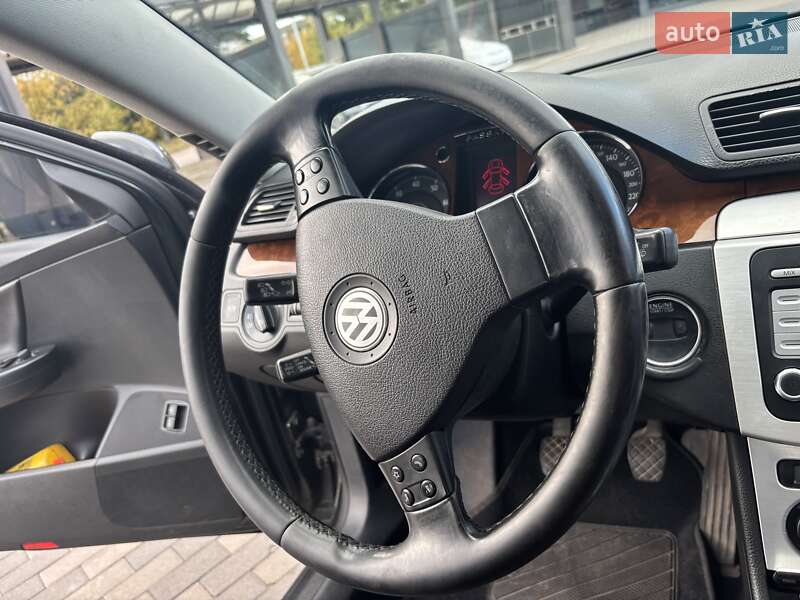 Седан Volkswagen Passat 2008 в Хоролі