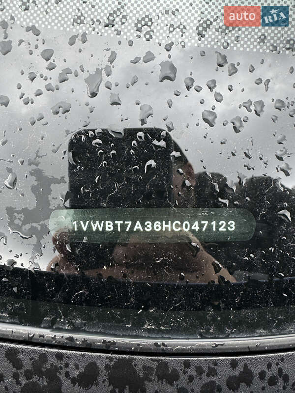 Седан Volkswagen Passat 2017 в Ровно