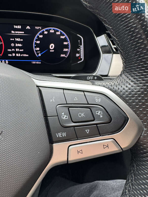 Универсал Volkswagen Passat 2020 в Корце