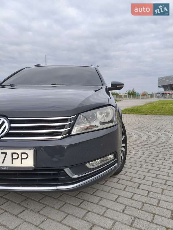 Універсал Volkswagen Passat 2012 в Львові фото 2 Універсал Volkswagen Passat 2012 в Львові