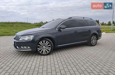 Универсал Volkswagen Passat 2012 в 