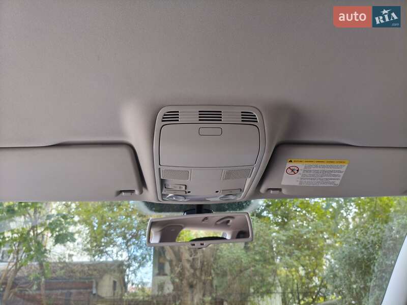 Універсал Volkswagen Passat 2012 в Львові фото 23 Універсал Volkswagen Passat 2012 в Львові