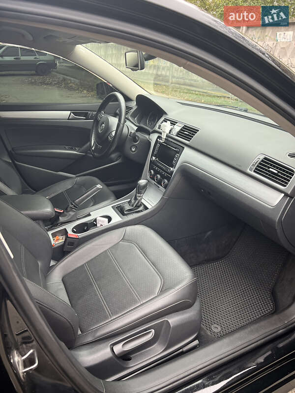 Седан Volkswagen Passat 2013 в Киеве фото 6 Седан Volkswagen Passat 2013 в Киеве