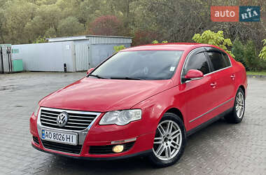 Седан Volkswagen Passat 2005 в  фото 12 Седан Volkswagen Passat 2005 в