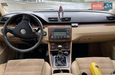Седан Volkswagen Passat 2005 в  фото 41 Седан Volkswagen Passat 2005 в