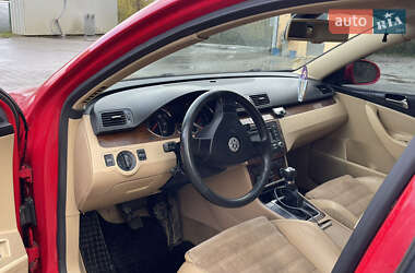 Седан Volkswagen Passat 2005 в  фото 44 Седан Volkswagen Passat 2005 в