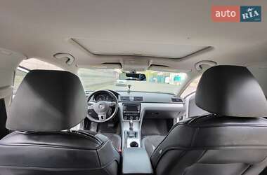 Седан Volkswagen Passat 2012 в 