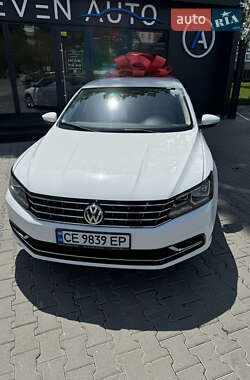 Седан Volkswagen Passat 2017 в Черновцах