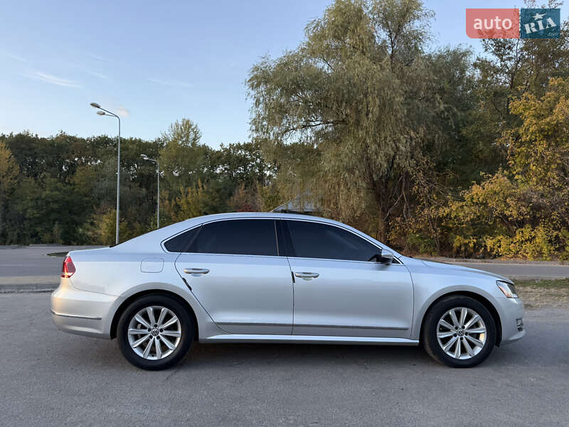 Седан Volkswagen Passat 2015 в Дніпрі фото 16 Седан Volkswagen Passat 2015 в Дніпрі