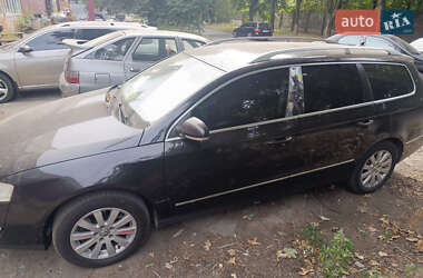 Універсал Volkswagen Passat 2008 в Володимирі