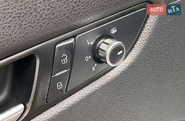 Седан Volkswagen Passat 2014 в 