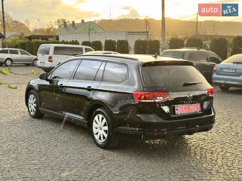 Універсал Volkswagen Passat 2021 в Львові