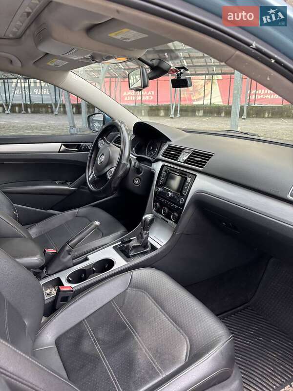 Седан Volkswagen Passat 2013 в Львове фото 26 Седан Volkswagen Passat 2013 в Львове