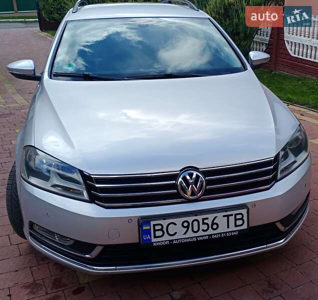 Универсал Volkswagen Passat 2011 в Шептицькому фото 9 Универсал Volkswagen Passat 2011 в Шептицькому