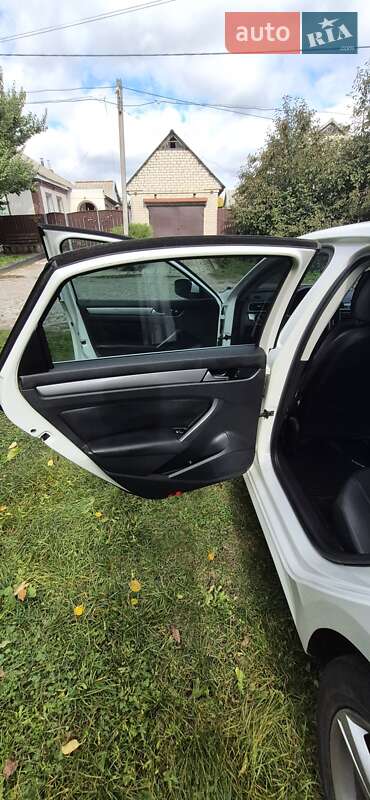 Седан Volkswagen Passat 2013 в Павлыше фото 12 Седан Volkswagen Passat 2013 в Павлыше