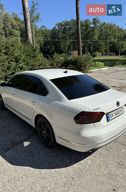 Седан Volkswagen Passat 2012 в 