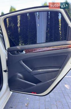 Седан Volkswagen Passat 2012 в 