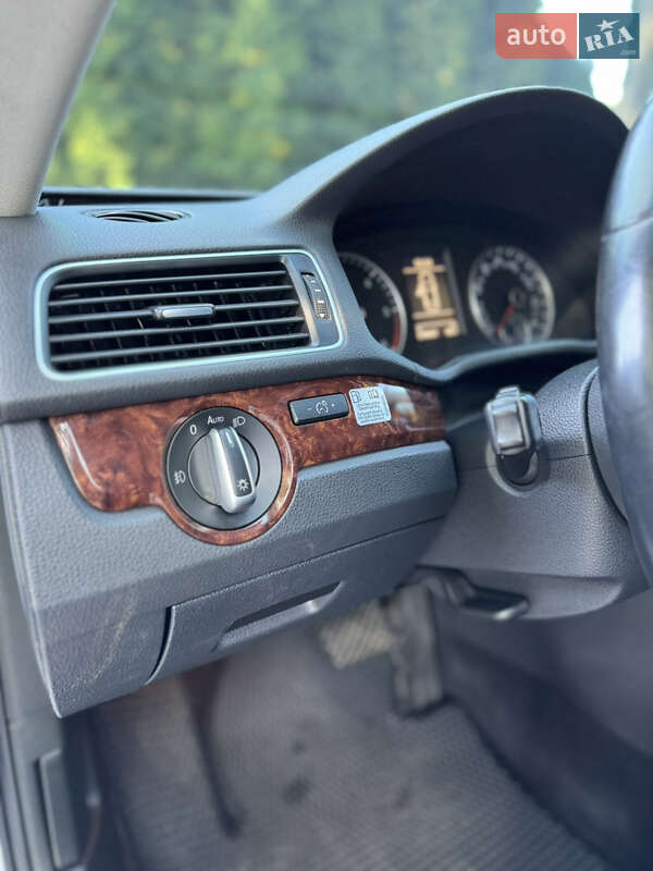 Седан Volkswagen Passat 2012 в Шепетівці фото 41 Седан Volkswagen Passat 2012 в Шепетівці