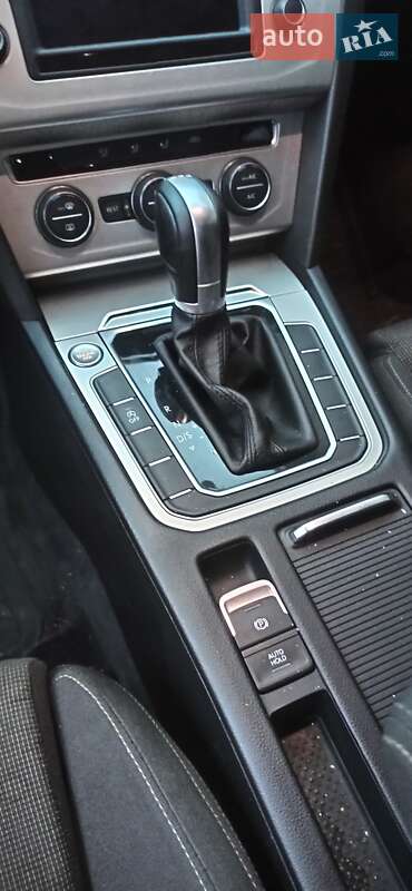 Универсал Volkswagen Passat 2016 в Коломые фото 14 Универсал Volkswagen Passat 2016 в Коломые