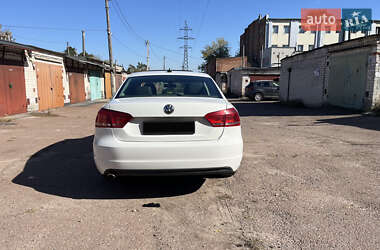Седан Volkswagen Passat 2012 в 