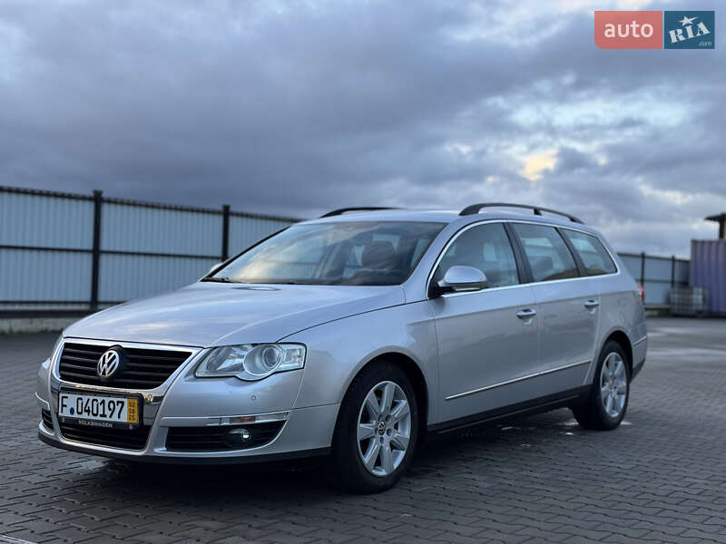 Универсал Volkswagen Passat 2010 в Луцке фото 2 Универсал Volkswagen Passat 2010 в Луцке