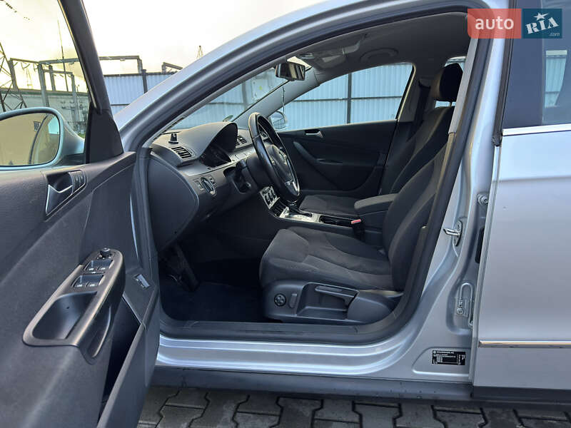 Универсал Volkswagen Passat 2010 в Луцке фото 17 Универсал Volkswagen Passat 2010 в Луцке