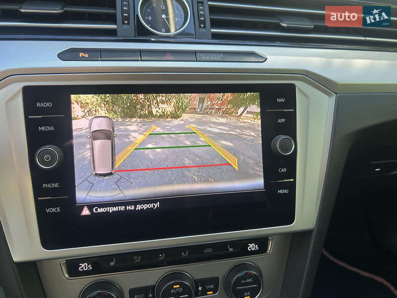 Универсал Volkswagen Passat 2017 в Николаеве