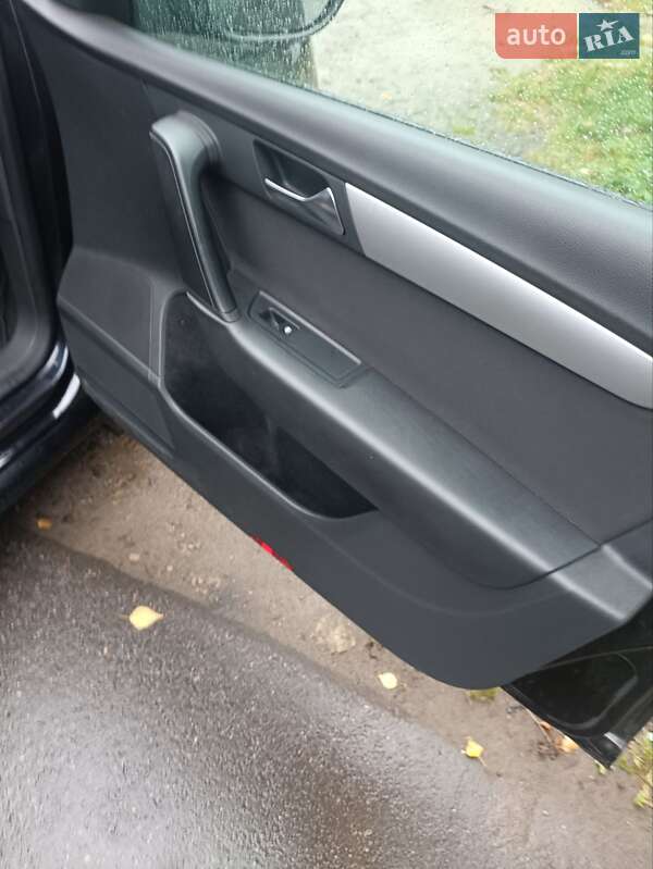 Універсал Volkswagen Passat 2010 в Полтаві фото 15 Універсал Volkswagen Passat 2010 в Полтаві