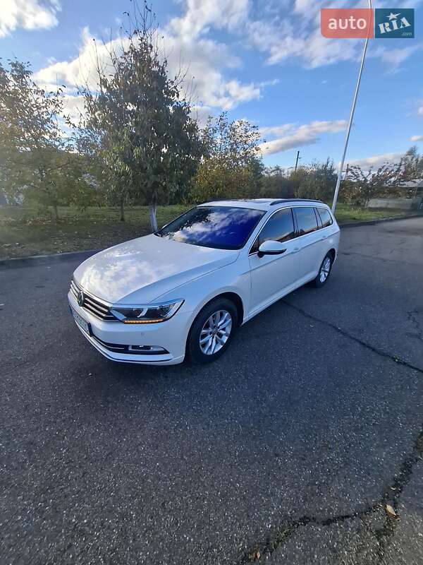 Универсал Volkswagen Passat 2019 в Виноградове фото 10 Универсал Volkswagen Passat 2019 в Виноградове