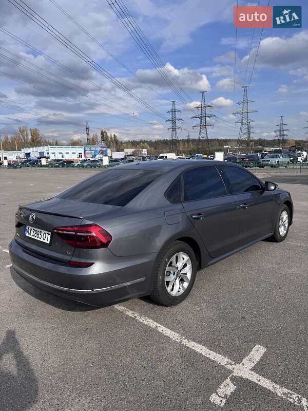 Седан Volkswagen Passat 2017 в Харкові