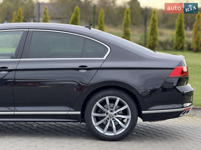 Седан Volkswagen Passat 2022 в Луцьку фото 36 Седан Volkswagen Passat 2022 в Луцьку