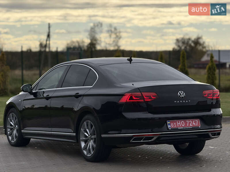 Седан Volkswagen Passat 2022 в Луцьку фото 47 Седан Volkswagen Passat 2022 в Луцьку