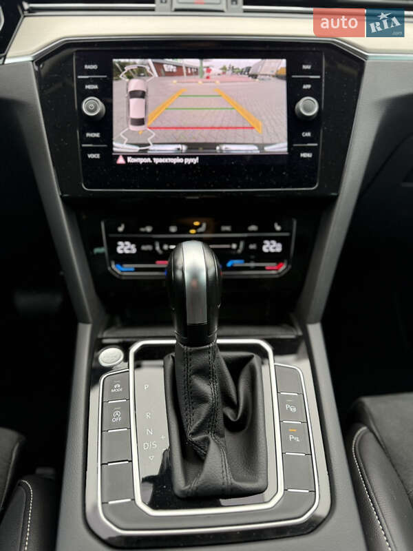 Седан Volkswagen Passat 2022 в Луцьку фото 123 Седан Volkswagen Passat 2022 в Луцьку