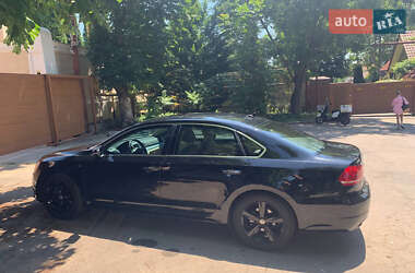 Седан Volkswagen Passat 2012 в Одессе