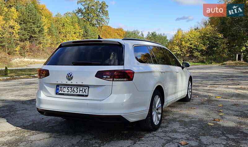 Универсал Volkswagen Passat 2020 в Бережанах