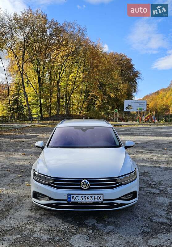 Универсал Volkswagen Passat 2020 в Бережанах