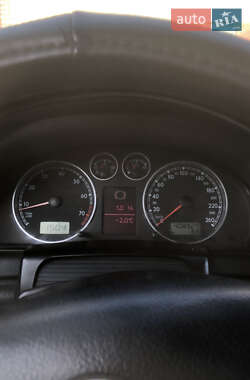 Седан Volkswagen Passat 2001 в  фото 11 Седан Volkswagen Passat 2001 в