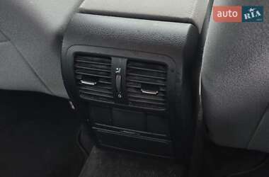 Седан Volkswagen Passat 2005 в 