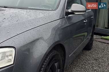 Седан Volkswagen Passat 2005 в 