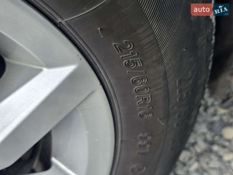 Универсал Volkswagen Passat 2016 в Тернополе фото 12 Универсал Volkswagen Passat 2016 в Тернополе