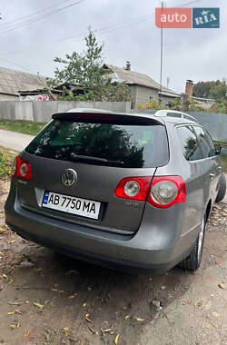 Универсал Volkswagen Passat 2006 в  фото 3 Универсал Volkswagen Passat 2006 в